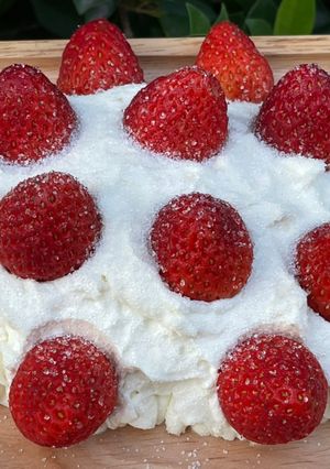 รูปของ Strawberry Cream Keto ☁️🍓🍓🍓