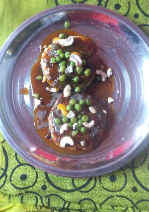 तीखी मटर वाली टिक्की चाट (Teekhi Matar wali tikki chaat recipe in Hindi) रेसिपी मुख्य फोटो