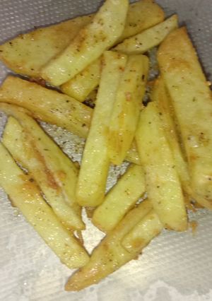 A picture of Fried potatoes.
