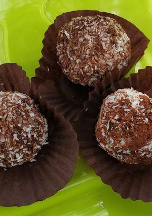 Foto principal de Bolas fit de coco, avellanas y almendras