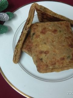 ચીઝ ચીલી પરાઠા રેસીપી મુખ્ય ફોટો