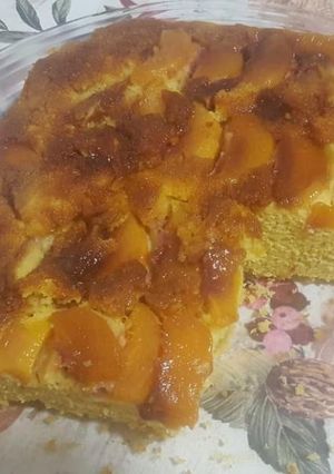 صورة لوصفة كيكة الدّرّاق المقلوبة على طريقتي