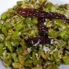 A picture of Beans poriyal.