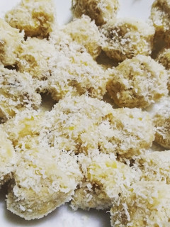 Una foto de Bolitas de coco