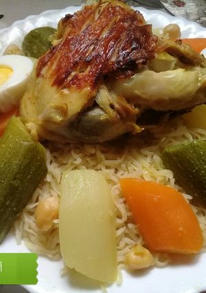 صورة لوصفة رشتة مرقة بيضاء