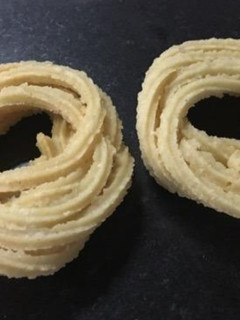 மணப்பாறை முறுக்கு செய்முறை முக்கிய புகைப்படம்