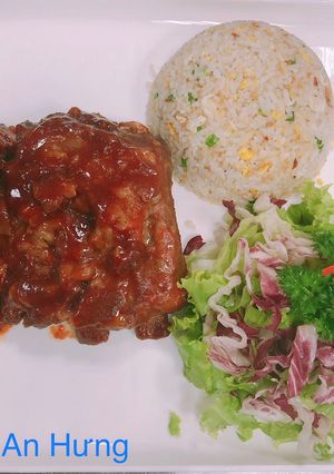 Hình của món Sườn Non Đút Lò.