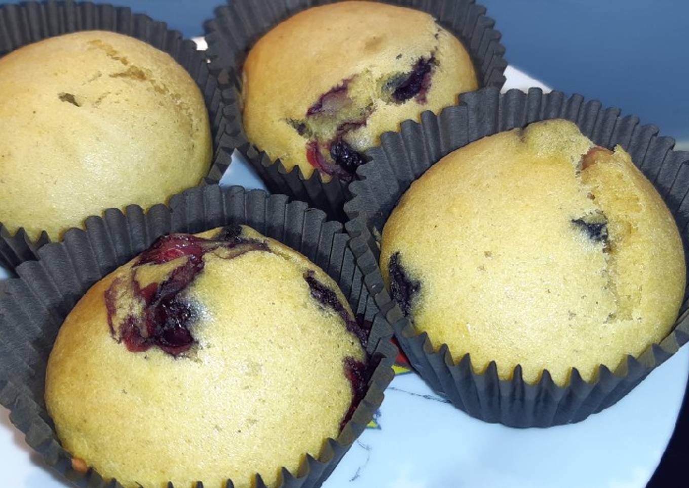 Vegan blueberry muffins