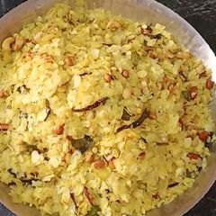 Poha Chivda A picture of Poha Chivda.