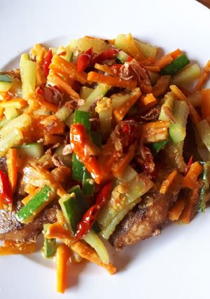 Foto resep Ikan Goreng Acar Kuning