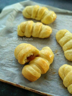Foto resep Roti Manis Isi Nanas