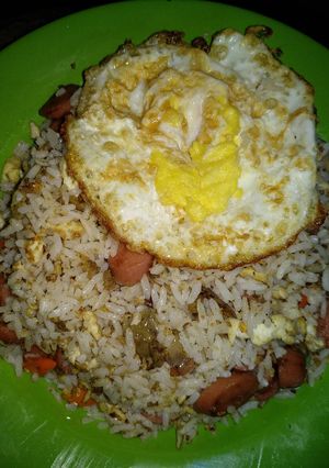 Foto resep Nasi goreng oncom sosis