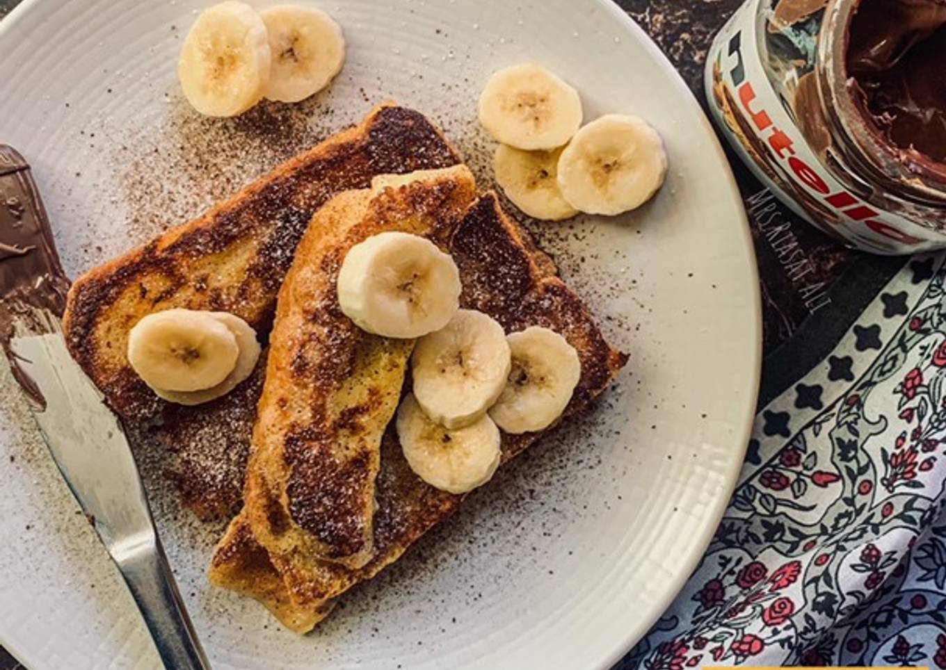 Nutella Cinnamon French Toast Sticks with Banana