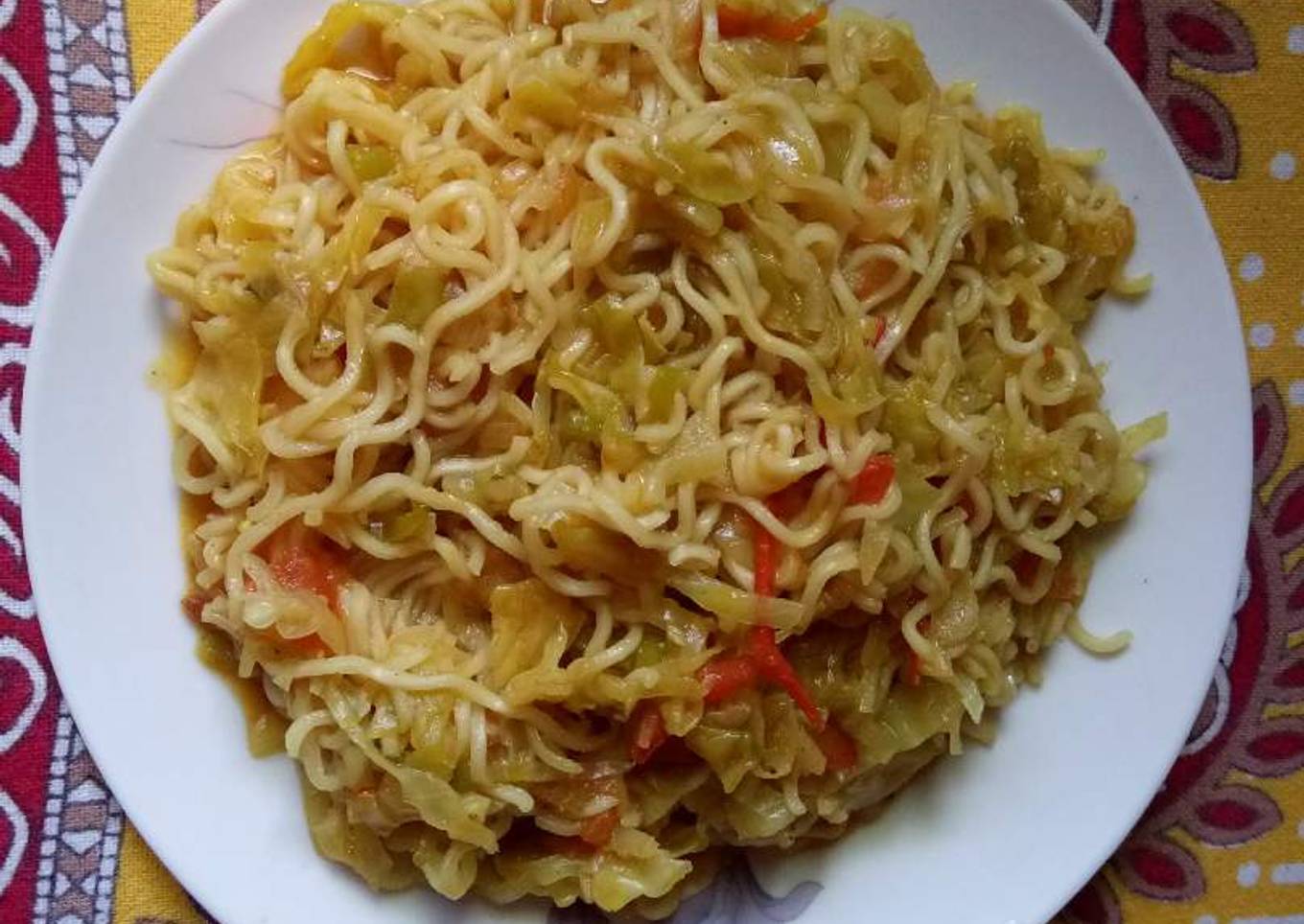 Indian tadka vegetable noodles