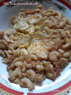 Foto resep Telor Dadar (macaroni & tahu putih)