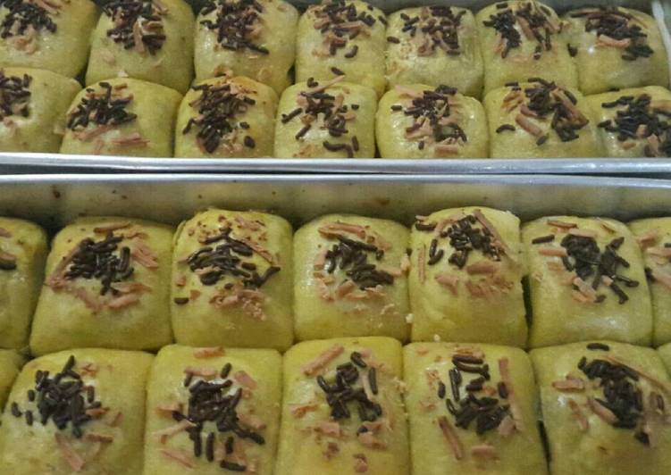 Cara Membuat Bolen Pisang Coklat Keju Menu Enak Dan Mudah Dibuat