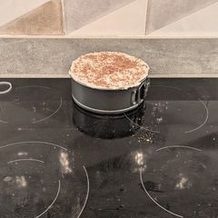 A picture of Baileys Cheescake.