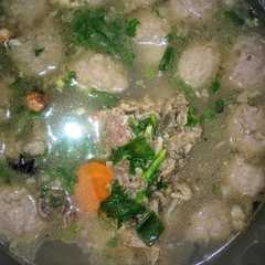 Foto resep Sup tulang sapi dan bakso