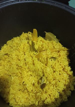 Foto resep Nasi kuning MAGICOM