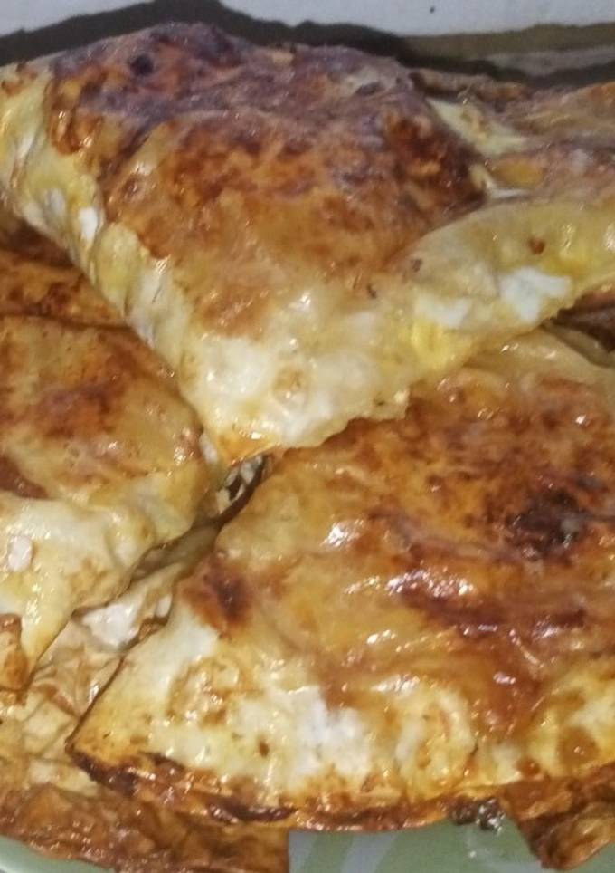 Чебуреки з лаваша в духовці