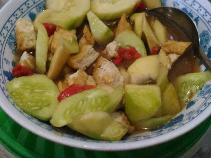 Langkah Gampang Membikin Resep Rujak Kuah Petis Madura yang Lezat Sekali Anti Ribet, Menggugah Selera