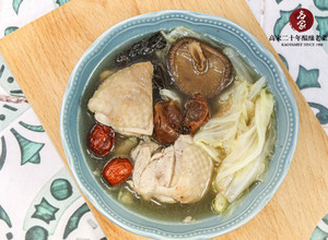 【老菜脯梅子高麗菜雞湯】驚蟄節氣燉湯，清甜微酸換季進補首選 的食譜成品照片