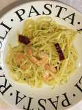 Fettuccine con camarones
