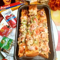 A picture of Pizza sticks.