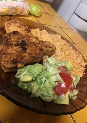 Una foto de Pollo estilo KFC