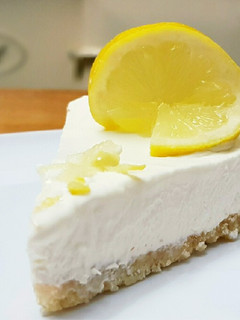 A picture of Keto Lemon Cheesecake.