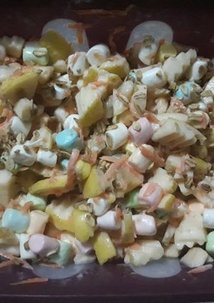 Una foto de Manzanabisco (postre de manzana con bombones)