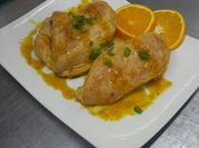 Una foto de supremas de pollo a la naranja