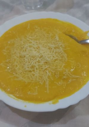 Una foto de Sopa cremosa de vegetales