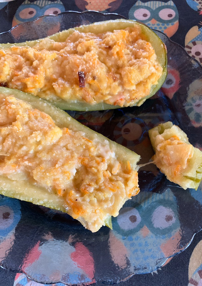 Una foto de Zucchinis rellenos al horno