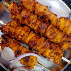 A picture of Adma Turkish chicken kebab recpie.