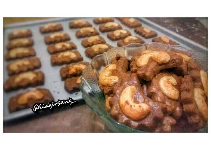 Choco Cashew Cookies / Kukis Kacang Mete