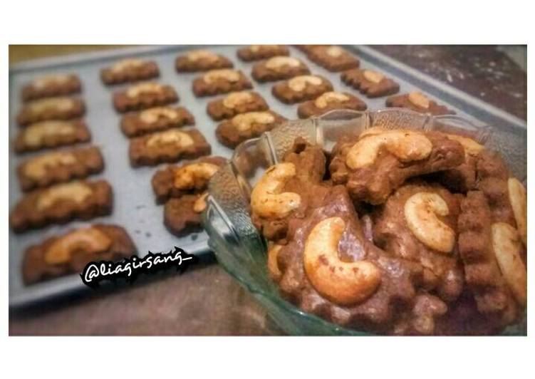 Choco Cashew Cookies / Kukis Kacang Mete