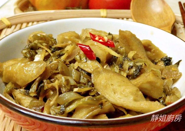 酸菜炒麵腸