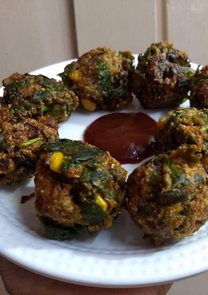 A picture of Corn spinach pakoda.