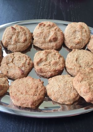 Mindenmentes almás zabkeksz recept fotója