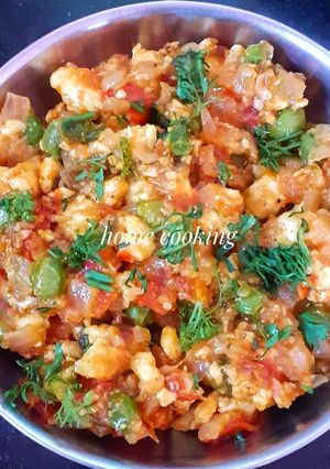 पनीर भुर्जी (Paneer Bhurji Recipe Recipe In Marathi) रेसिपी चे मुख्य फोटो