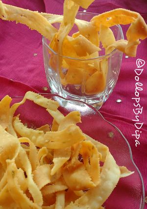 A picture of Chakri chips.