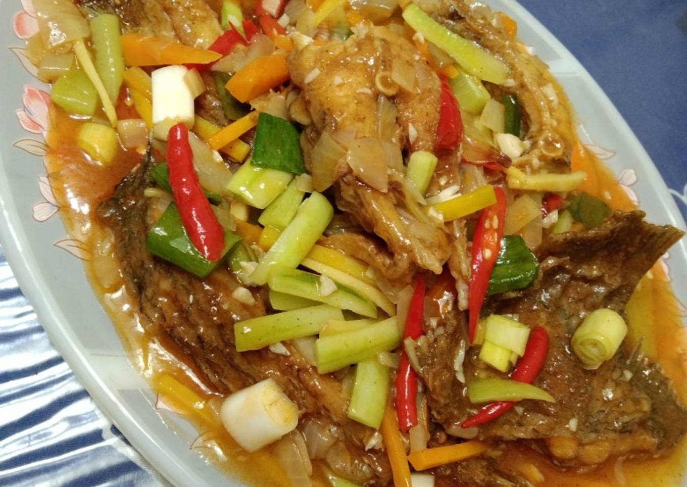 358. Gurameh Asam Manis Ala Dapoer Budhe