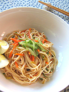 【桔香醬油】蔬菜拌麵 的食譜成品照片