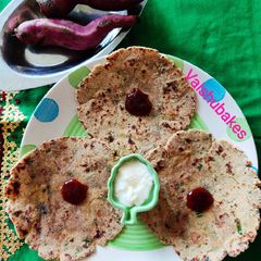 A picture of Sweet Potato Vrat Thalipeeth (Ratalyache Thalipeeth).