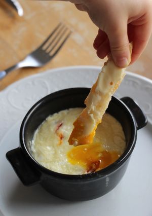 Une photo de Œuf cocotte au chorizo