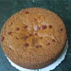 A picture of Classic vanilla cake (with eggs).