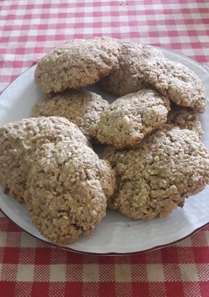 Una foto de Galletitas de harina integral y avena