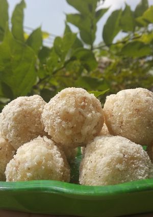 A picture of Coconut, apple laddu.
