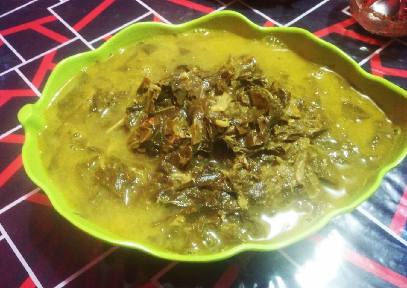 Gulai daun singkong